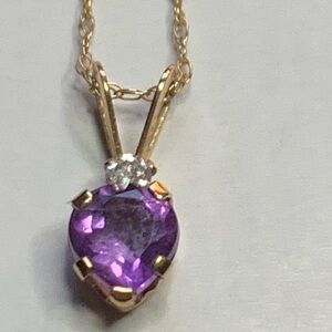 10kt Gold Purple Amethyst Pendant Necklace. Dainty and elegant. Both marked 10kt